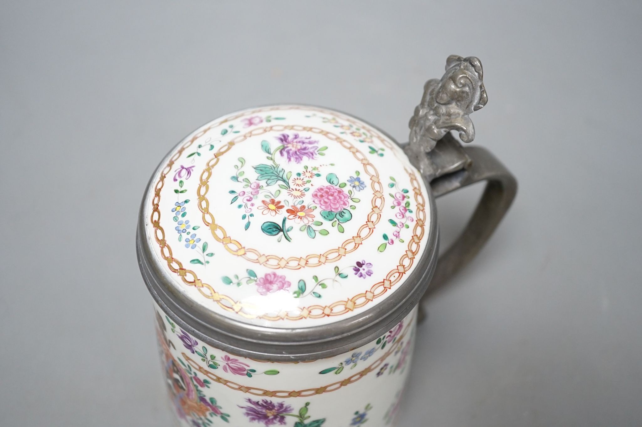 A Samson of Paris porcelain and pewter tankard, 17cm